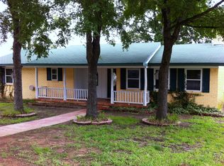 102 Rolling Hills Dr, Canton, TX 75103