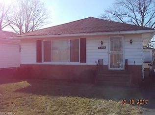 18720 McCracken Rd, Maple Heights, OH 44137