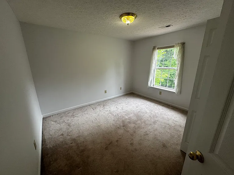 1233 Timber Valley Dr — Photo 6
