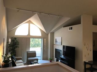 2020 Stonefield Ln, Santa Rosa, CA 95403