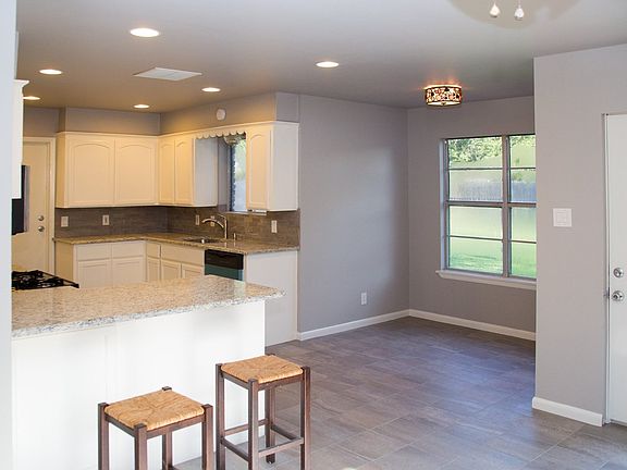 2nd image of 215 Ghent Pl