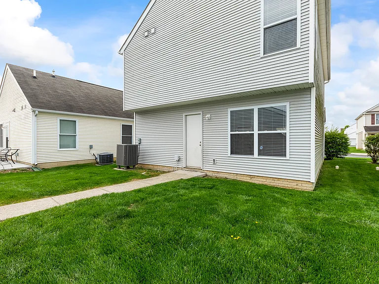 6306 Pompano St — Photo 16
