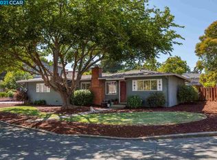 8 Sunset Dr, Pleasant Hill, CA 94523