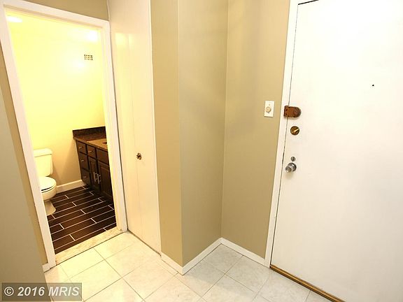 3rd image of 5500 Friendship Blvd APT 1814N
