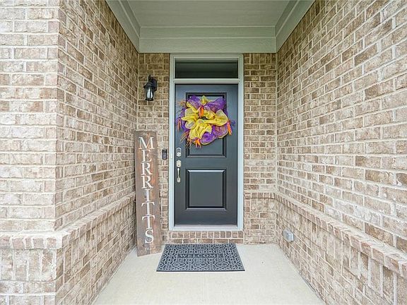 3rd image of 15577 Whelchel Dr