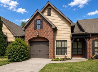 5221 Sterling Glen Dr, Pinson, AL 35126