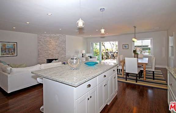 4th image of 3499 Cabrillo Blvd