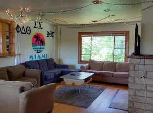 915 Lee St, Manhattan, KS 66502