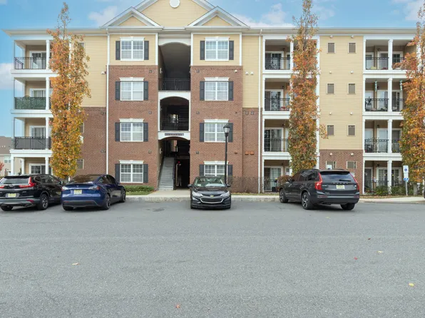 541 E Celebration Way, South Plainfield, NJ 07080