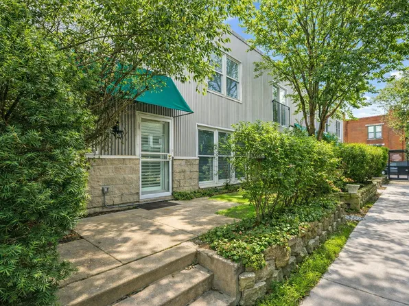 1300 W Altgeld St #103, Chicago, IL 60614