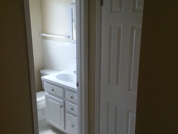 3rd image of 303 S D St APT 7