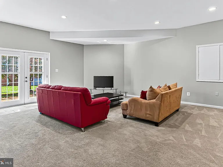 1300 Pinstripe Ct — Photo 10