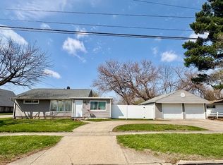 2151 S Smithville Rd, Kettering, OH 45420