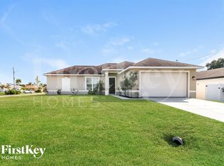 3721 SE Santa Barbara Place Cpe, Cape Coral, FL 33904