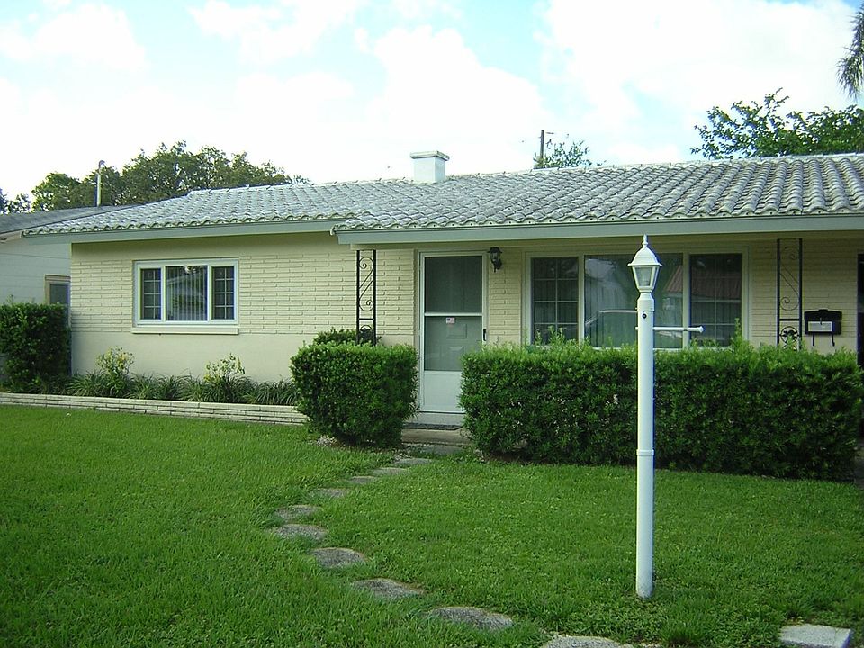 1st image of 4620 34th Ave N