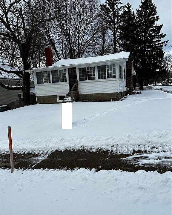 200 Park Ave, Chardon, OH 44024 Zillow