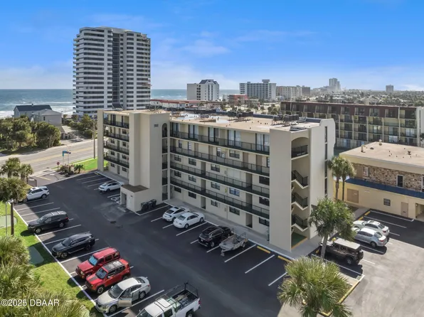 1441 N Atlantic Ave, Daytona Beach, FL 32118