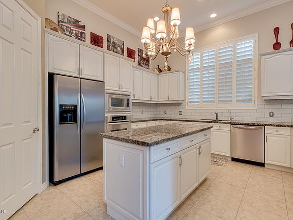 3rd image of 2120 E Prescott Pl