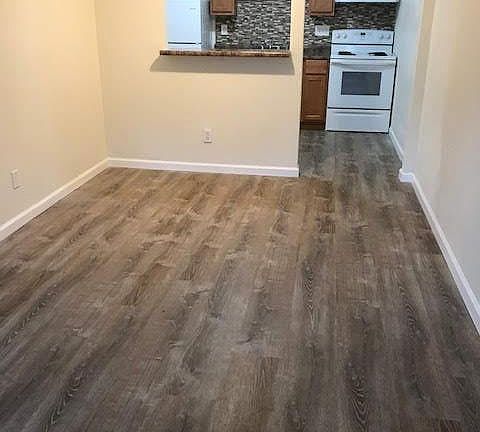 3rd image of 4774 Kings Dr APT A