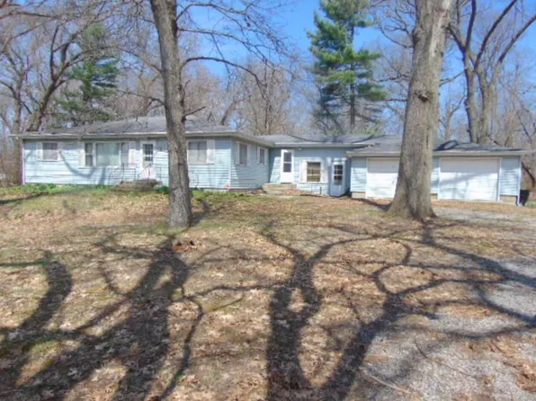 31646 Wells St, Dowagiac, MI 49047