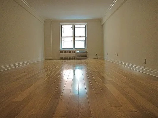 Rented by Avenues Real Estate | media 12