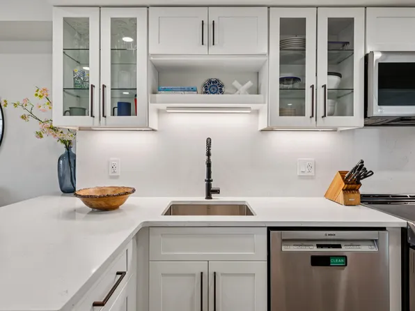 689 Luis M Marin Boulevard image 11 of 46