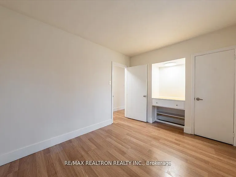 97 Park Cres — Photo 22