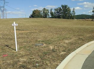 35 Travelers Ter, Fishersville, VA 22939