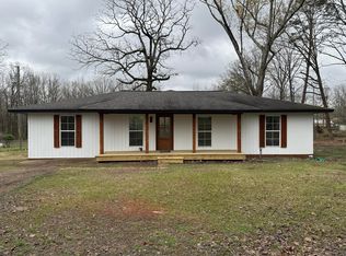 328 Old Airport Rd, Pontotoc, MS 38863
