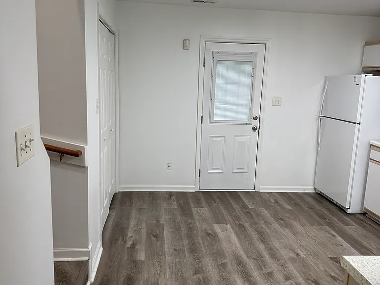 211 Mesa Ln — Photo 41