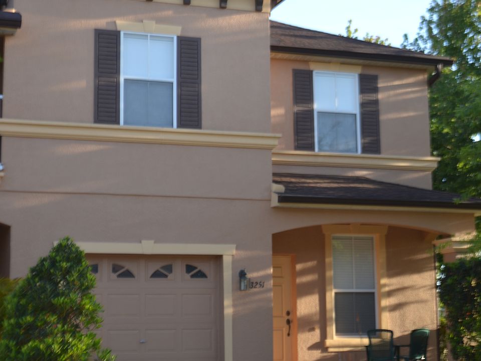 1st image of 3251 Retreat View Cir