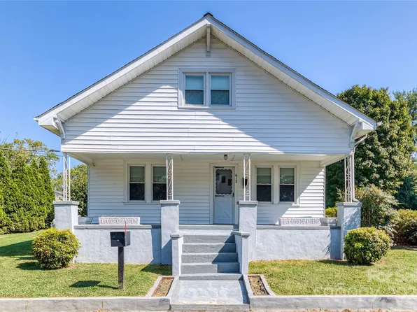 612 Lincoln Ave NW, Valdese, NC 28690
