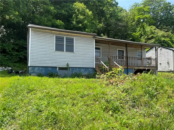 1646 Beaver Ave, Monaca, PA 15061