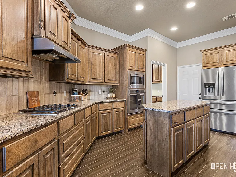 5009 Lantana Dr — Photo 10
