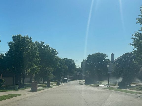 4th image of 932 Idlewild Ct