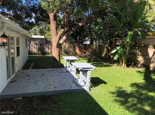 9307 N 18th St, Tampa, FL 33612