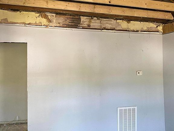 3rd image of 1738 Connecticut Ave