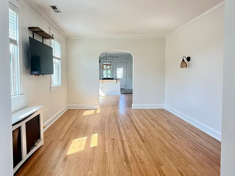 3107 Acton Rd — Photo 5