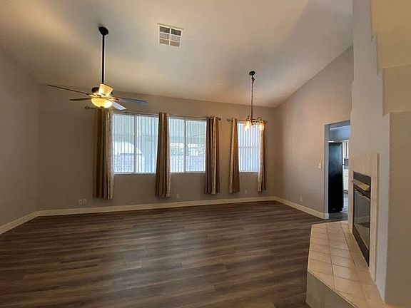 4th image of 6424 Quantum Ln
