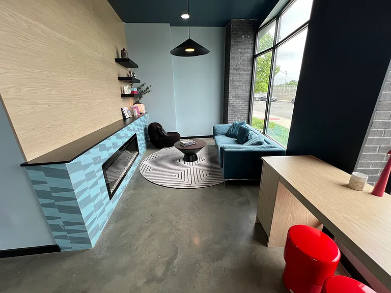 239 Freeway Dr E #5 — Photo 13