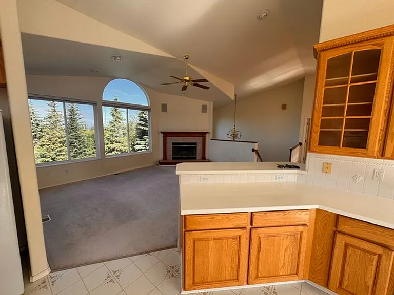 10100 Zermatt Cir — Photo 9