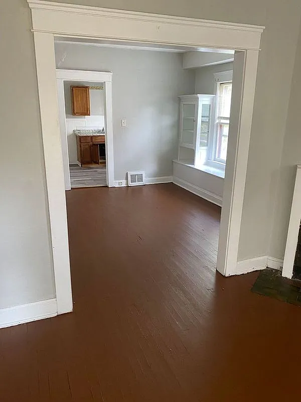 2 bed, 900 sqft, $750 — Photo 4