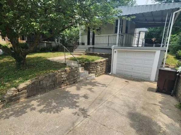 6044 Mayflower Ave, Cincinnati, OH 45237