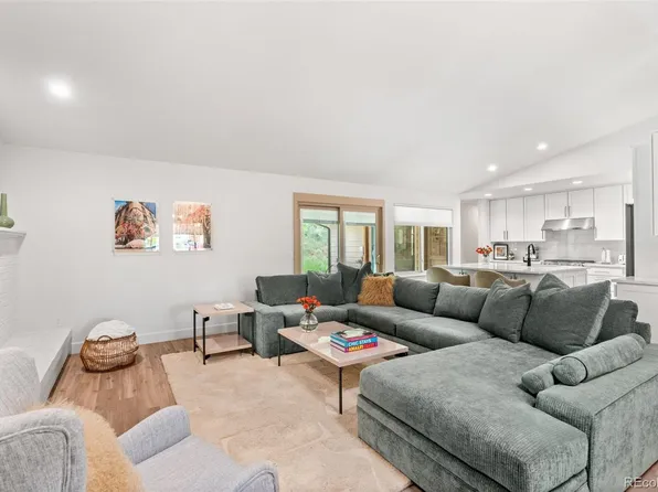 7314 S Crescent Drive, Littleton, CO 80120