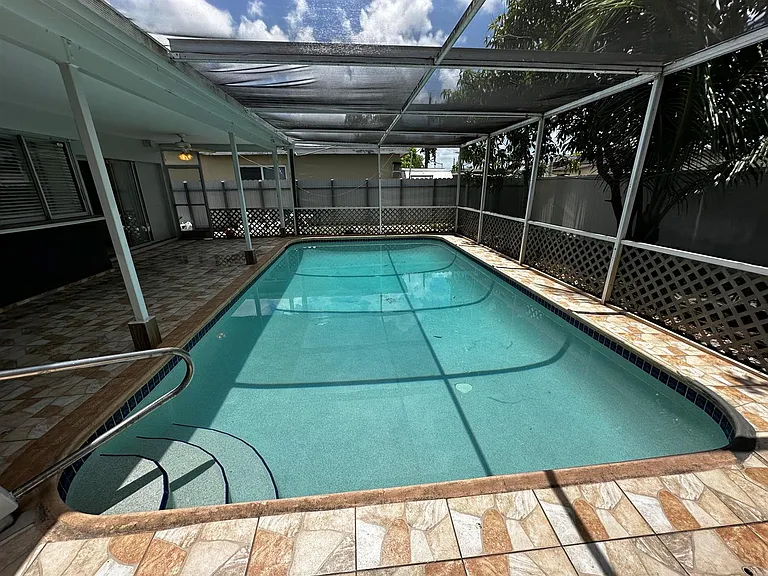7725 Grandview Blvd — Photo 31