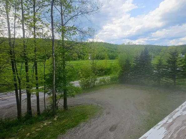 247 VT Route 100, Wilmington, VT 05363