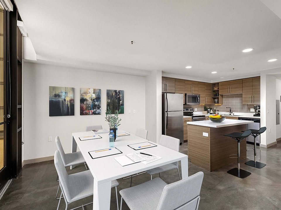1st image of 40 Cedar Walk Unit 2415