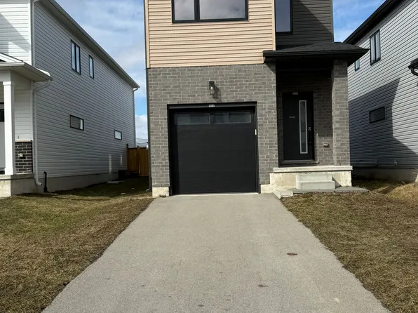 1612 Capri Cres, London, ON N6G 3P2