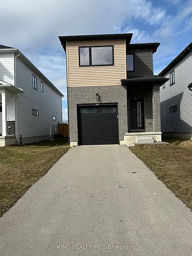 1612 Capri Cres #UPPER Photo 1 1612 Capri Cres #UPPER Photo 1
