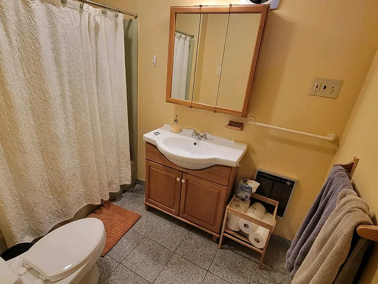 357 Highland Ave #2 — Photo 8